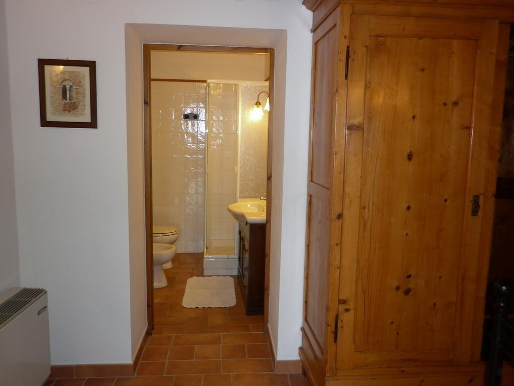Podere Le Grotte San Gimignano Rum bild